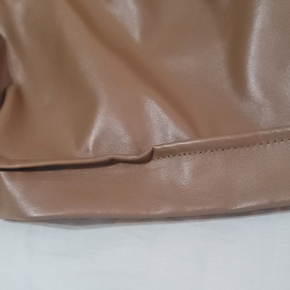 Tan Shorts - Picture 4 of 5